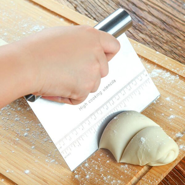 Stainless Steel Pastry Spatulas Cutter With Scale Pizza Dough Scraper Fondant Cake Decoration Tools Baking Kitchen Accessories Dough Cake Stainless Steel Pizza Flour Tool Cutter Chopper Scraper - Image 3