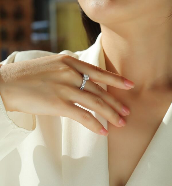 Arrange Large Diamond Rings, Wedding Rings, Luxury Fashion Set Moissanite Silver Rings - Image 6