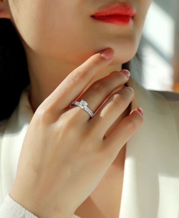 Arrange Large Diamond Rings, Wedding Rings, Luxury Fashion Set Moissanite Silver Rings